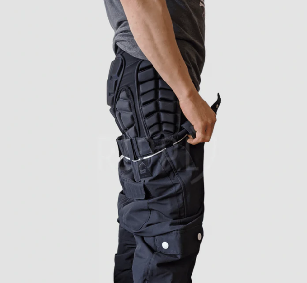 Snowboard and Ski Impact Shorts (Crash Pants)
